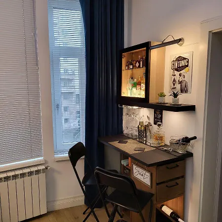 Appartement Color Corneliu Coposu 1a Street