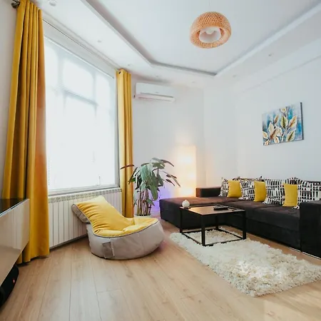 Color Corneliu Coposu 1a Street