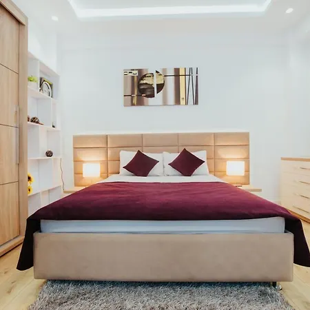 Apartment Color Corneliu Coposu 1a Street