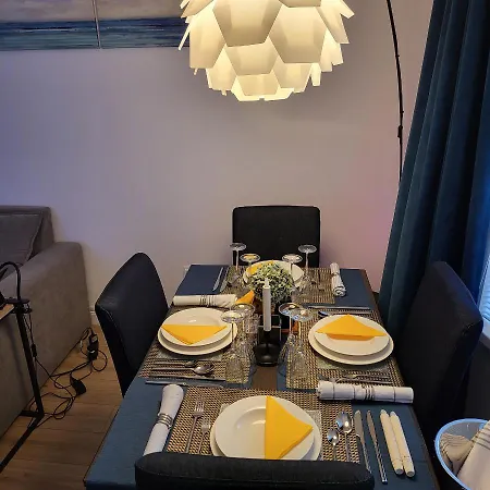 Color Corneliu Coposu 1a Street *