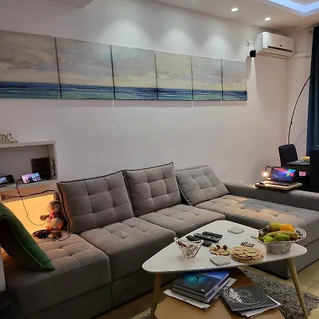 Color Corneliu Coposu 1a Street Apartment