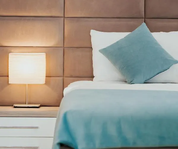 Apartament Color Corneliu Coposu 1a Street