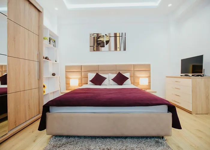 Apartament Color Corneliu Coposu 1a Street