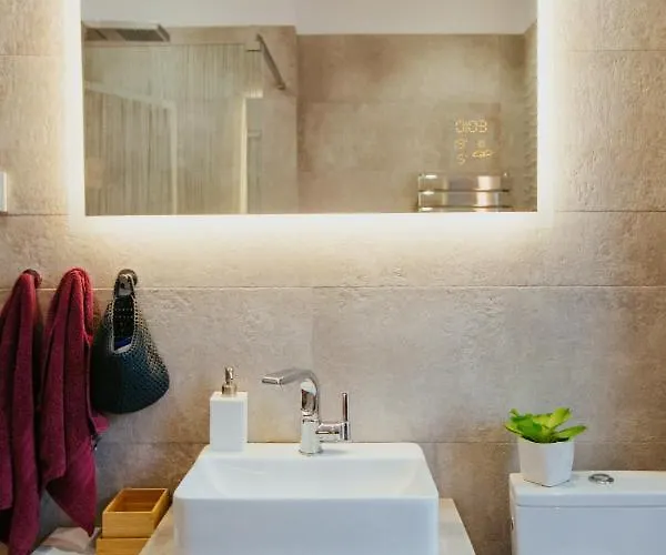 Color Corneliu Coposu 1a Street